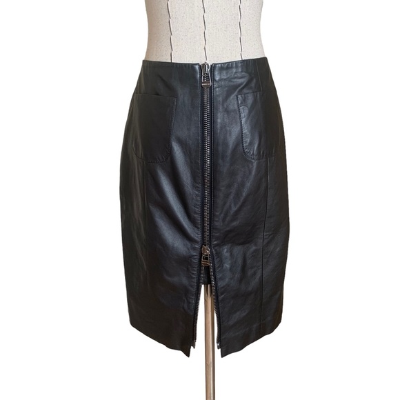 Paule Ka Black Leather Pencil Skirt with Zipper Detail size 38 - Picture 4 of 10